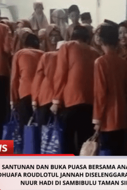 Santunan Dan Buka Puasa Bersama Anak Yatim Dan Dhuafa Roudlotul Jannah Diselenggarakan Oleh Haji Nuur Hadi Di Sambibulu Taman Sidoarjo
