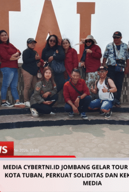 MEDIA CYBERTNI.id JOMBANG GELAR TOUR KEBERSAMAAN KE KOTA TUBAN, PERKUAT SOLIDITAS DAN KEKOMPAKAN AWAK MEDIA